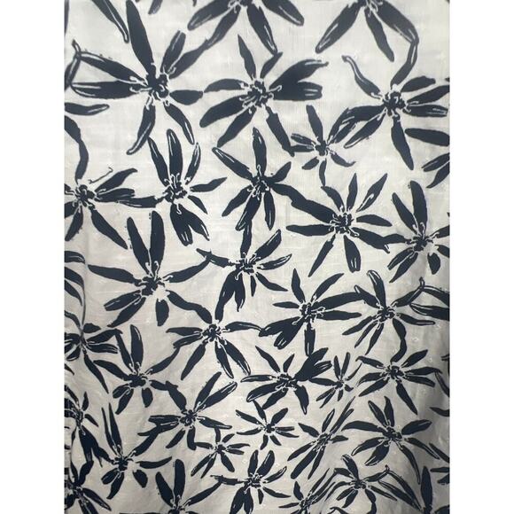 Rodd & Gun Printed Button Down White with Navy Floral Sports Fit - Picture 3 of 6